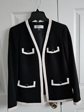 Kasper Petite Small (PS) Womens Black Jacket With Cream Trim